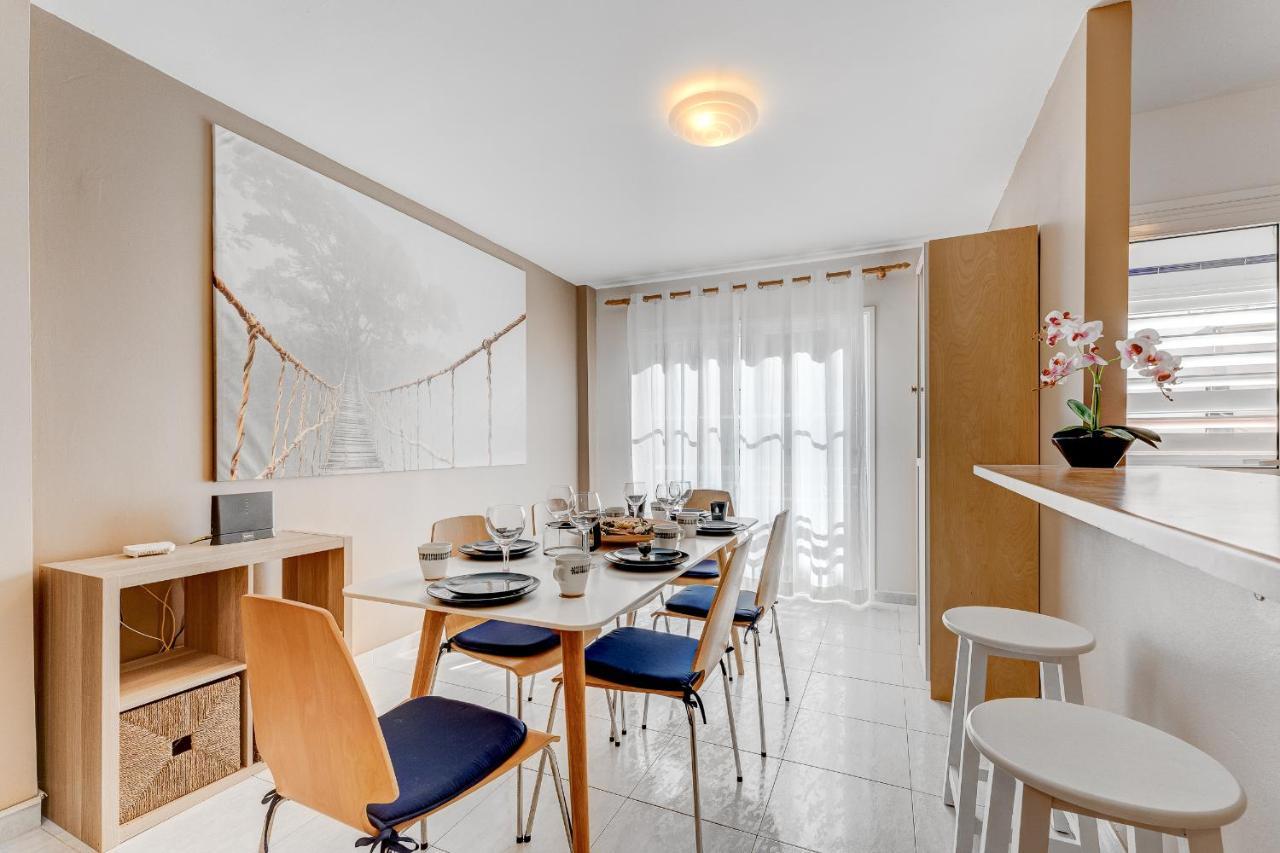 100m To A Spacious Apartm